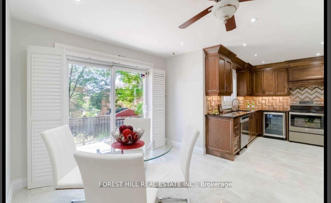 3280 Charlebrook Court