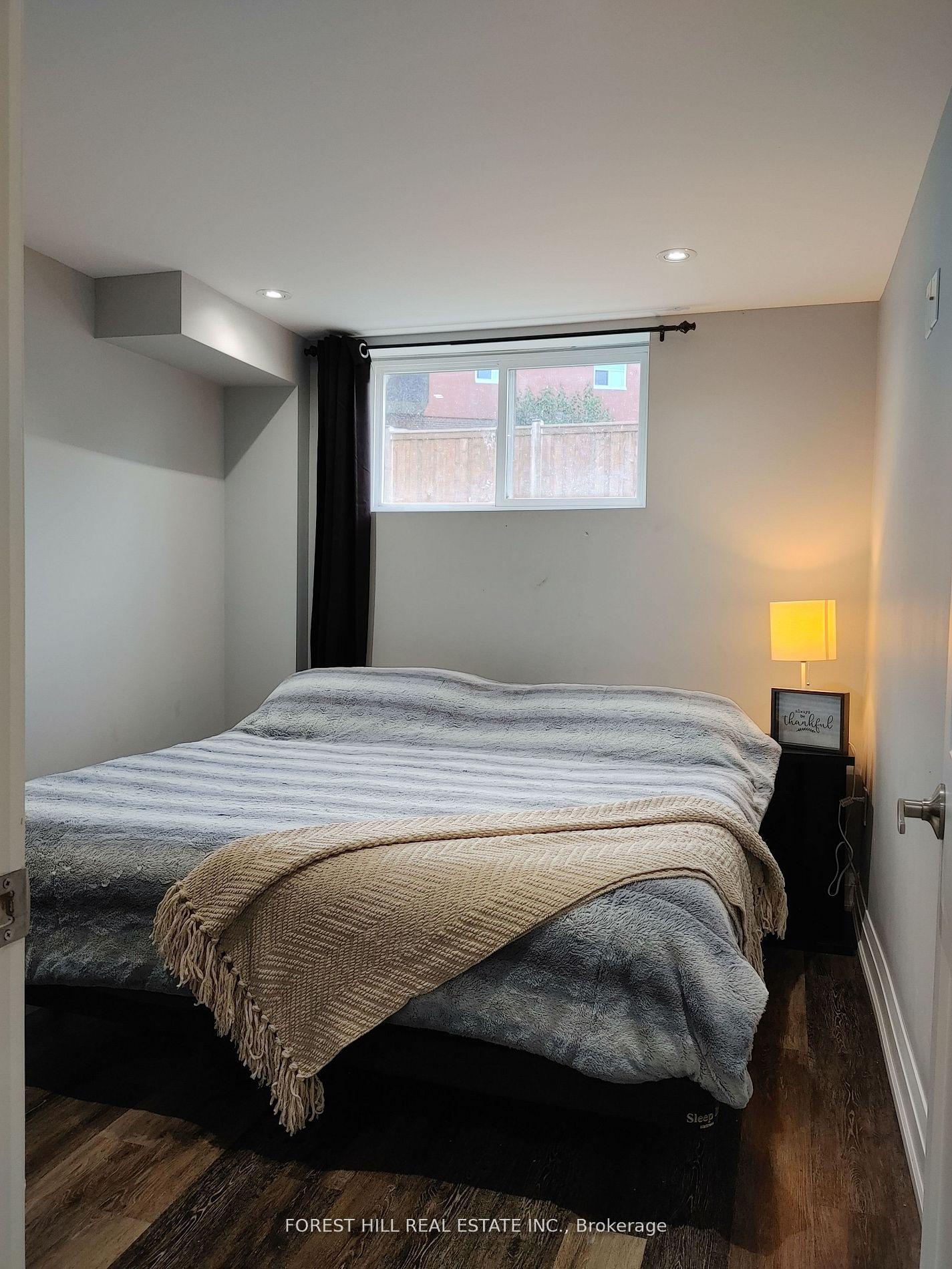 181 North Service Road E L-2