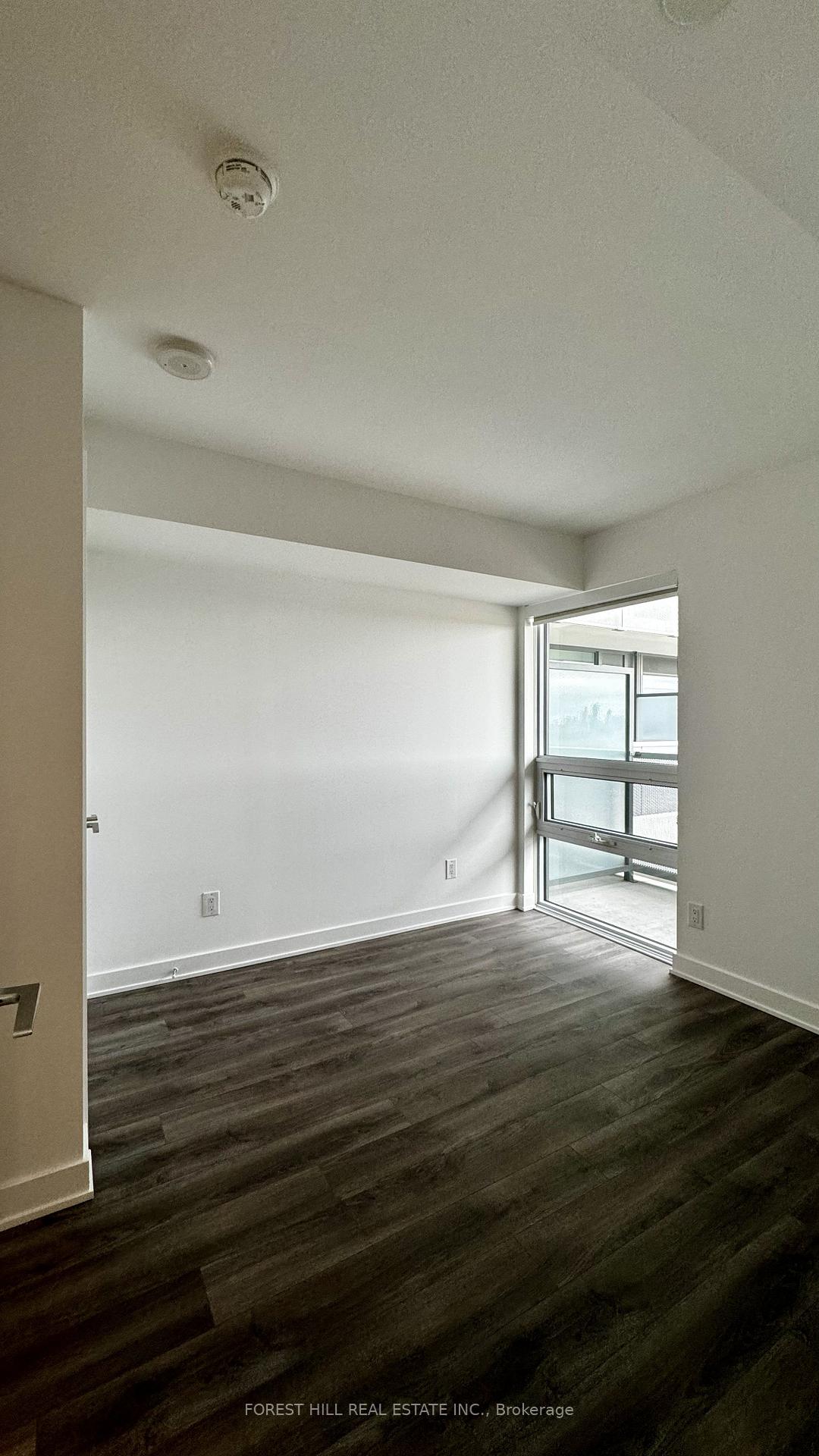 160 Flemington Road 1422