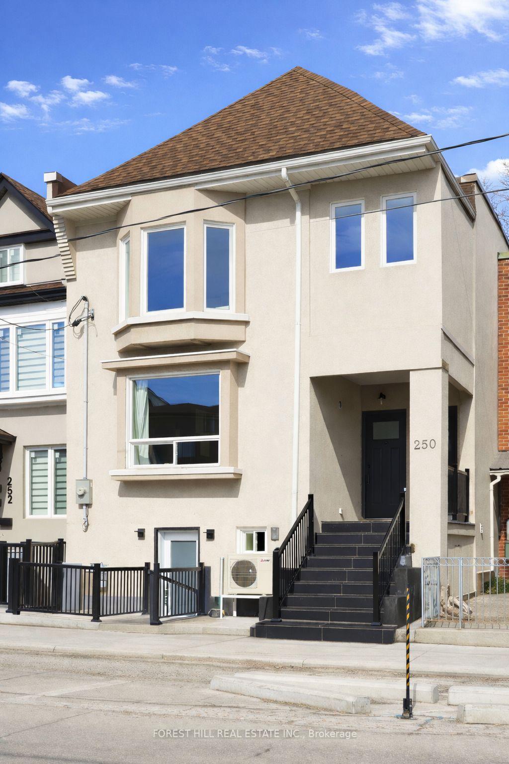 250 HALLAM Street Lower