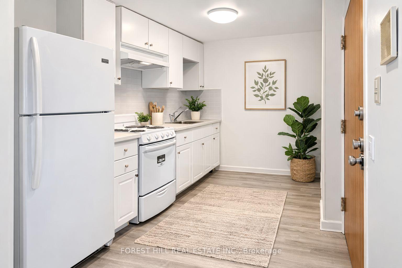 57 Cowan Avenue, Toronto W01, ON M6K 2N1