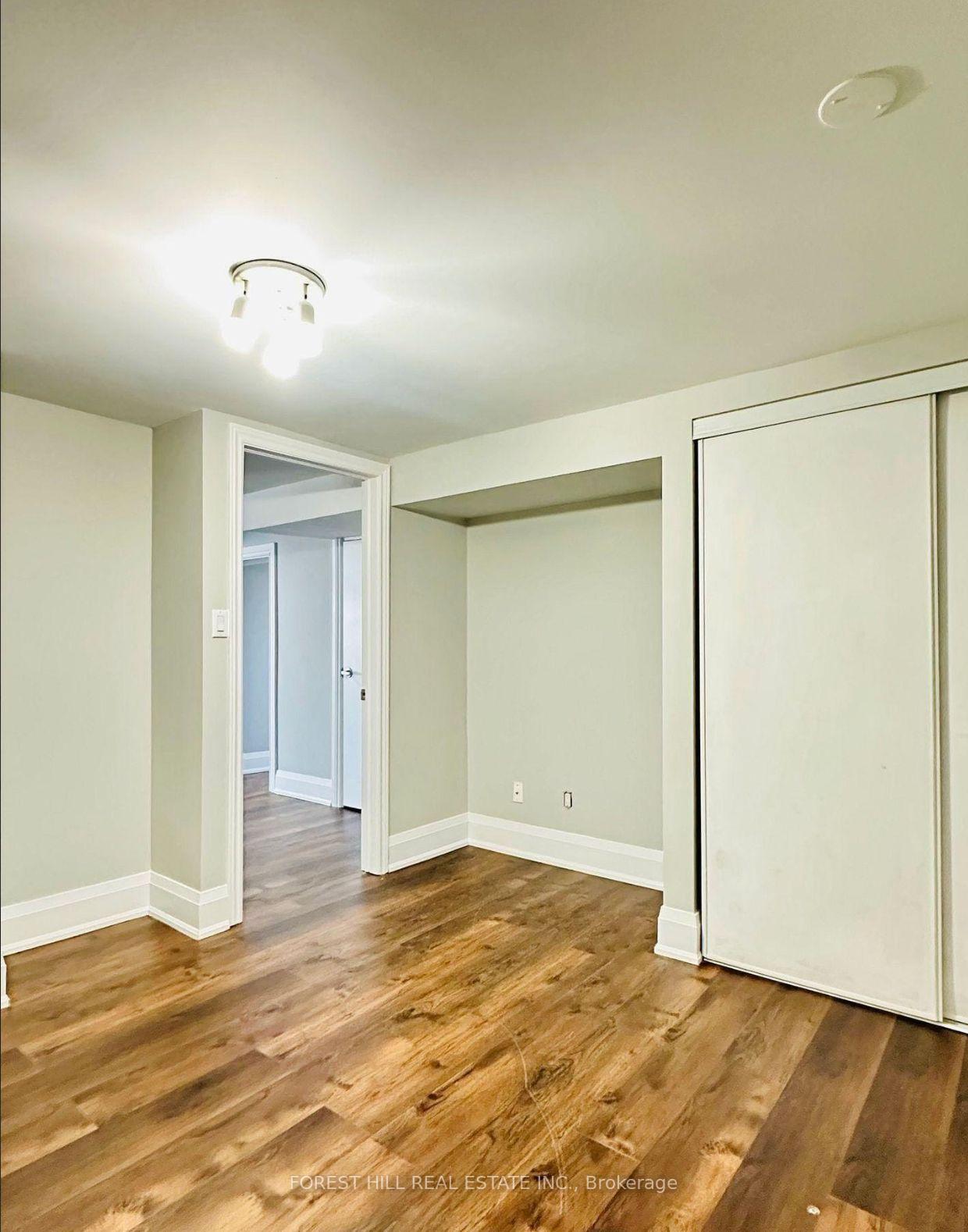 7 ISHERWOOD Court BSMT, Mississauga, ON L5M 1E6