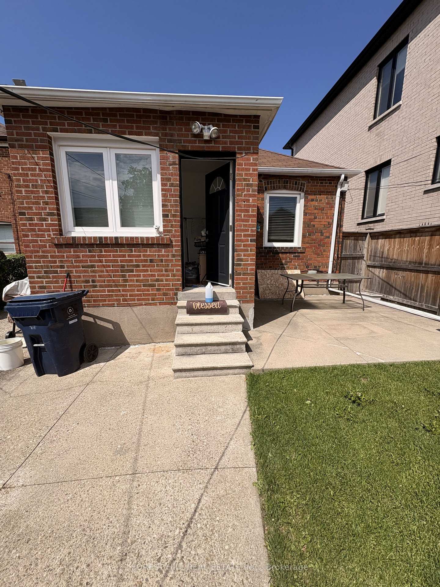 55 Hartley Avenue Main