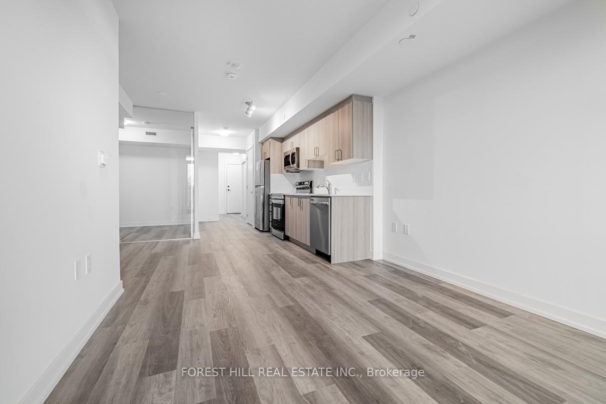 556 Marlee Avenue 301