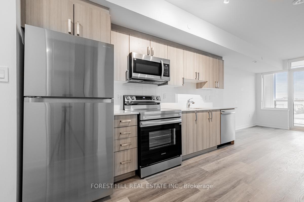 556 Marlee Avenue 301