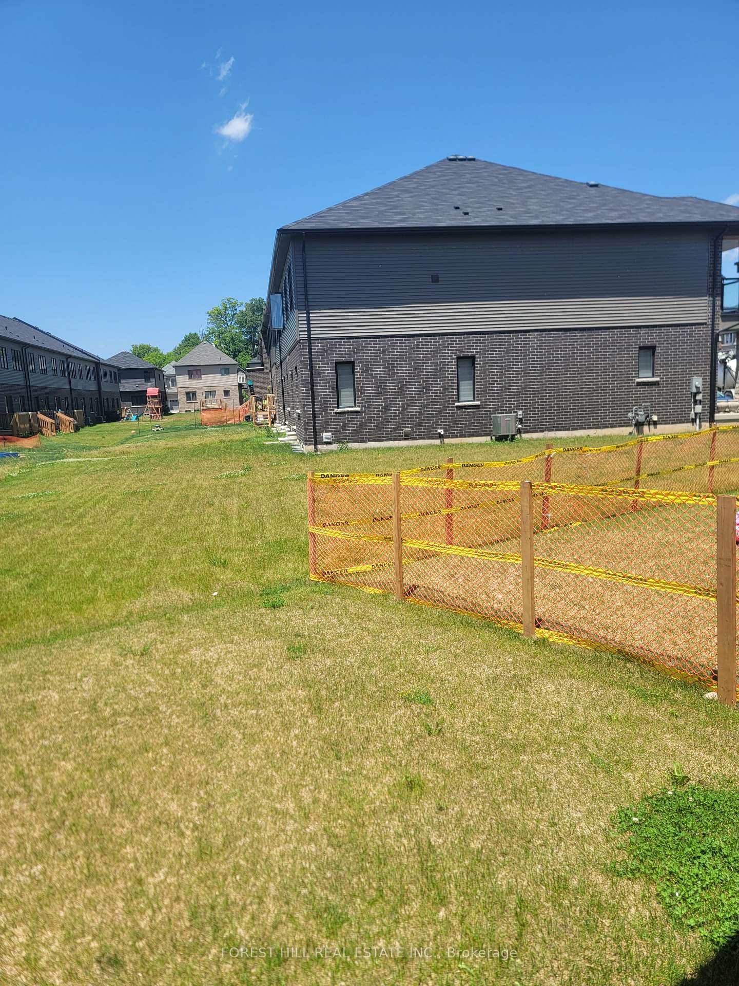 32 Stauffer Road