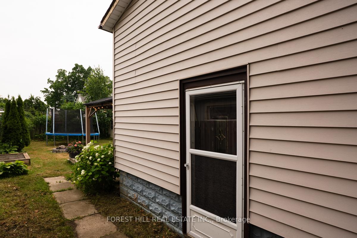 108 Cross Street
