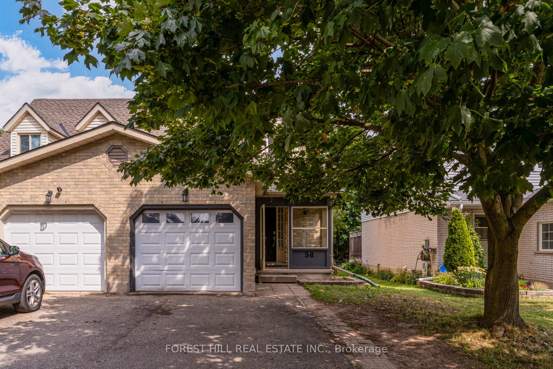 58 Highland Crescent