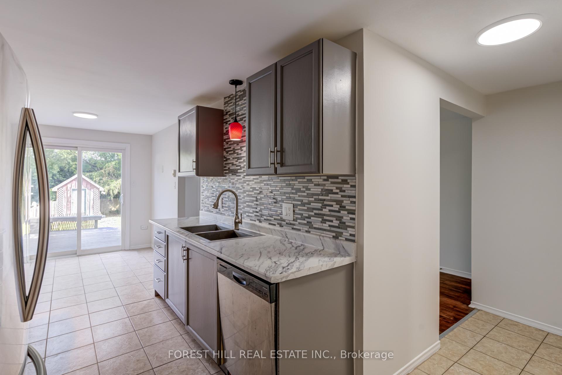 58 Highland Crescent