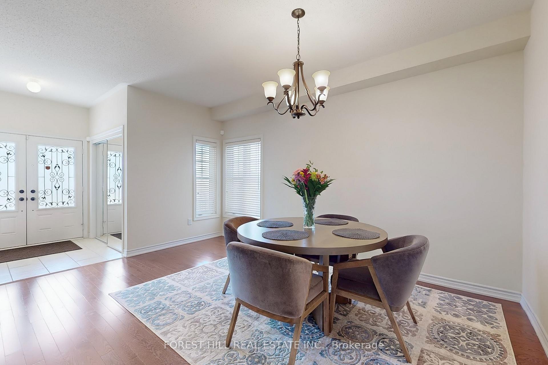 513 Davis Drive, Shelburne