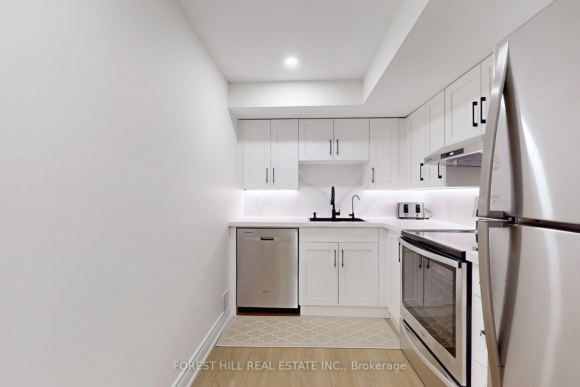 513 Davis Drive, Shelburne