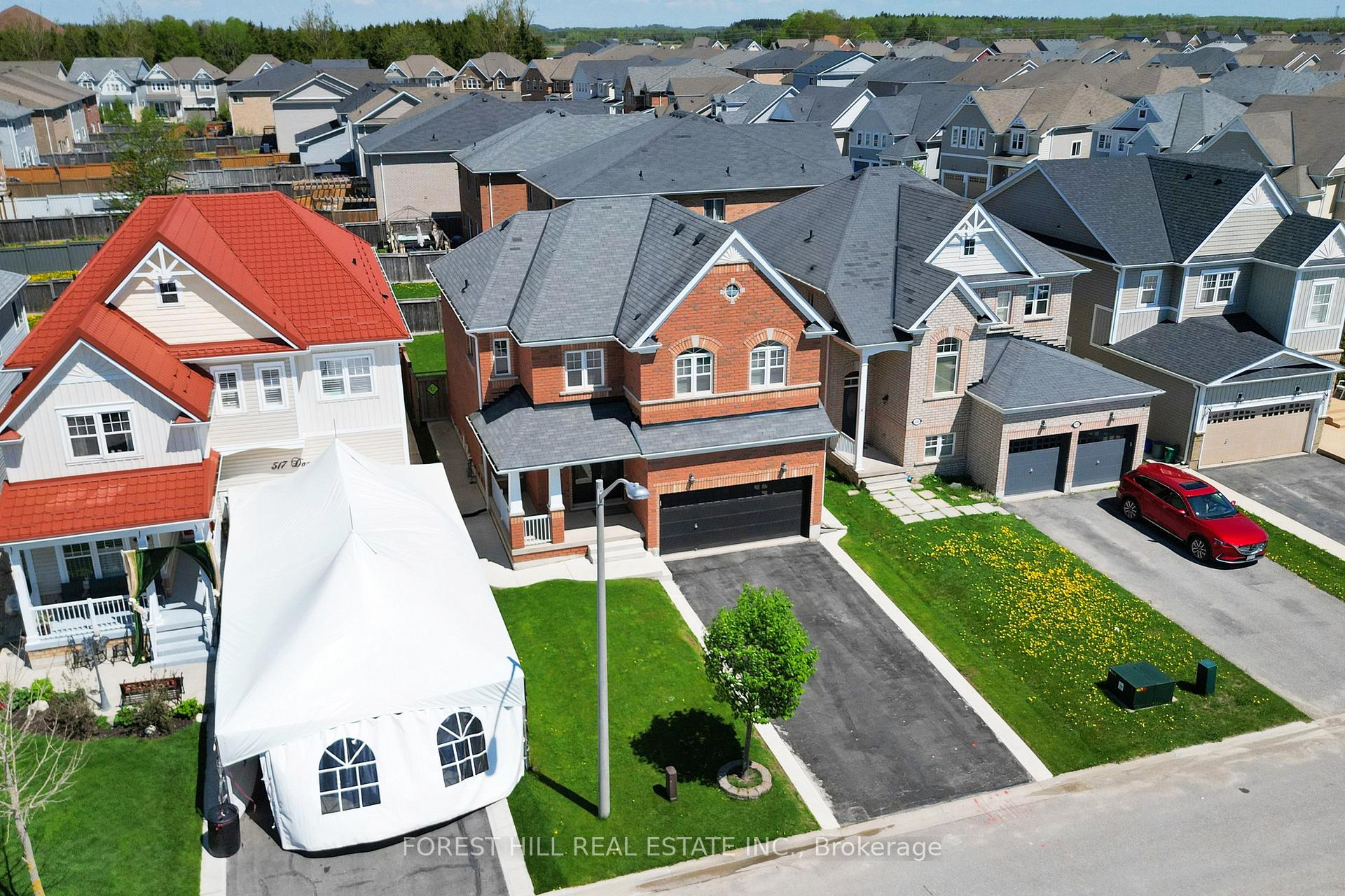 513 Davis Drive, Shelburne