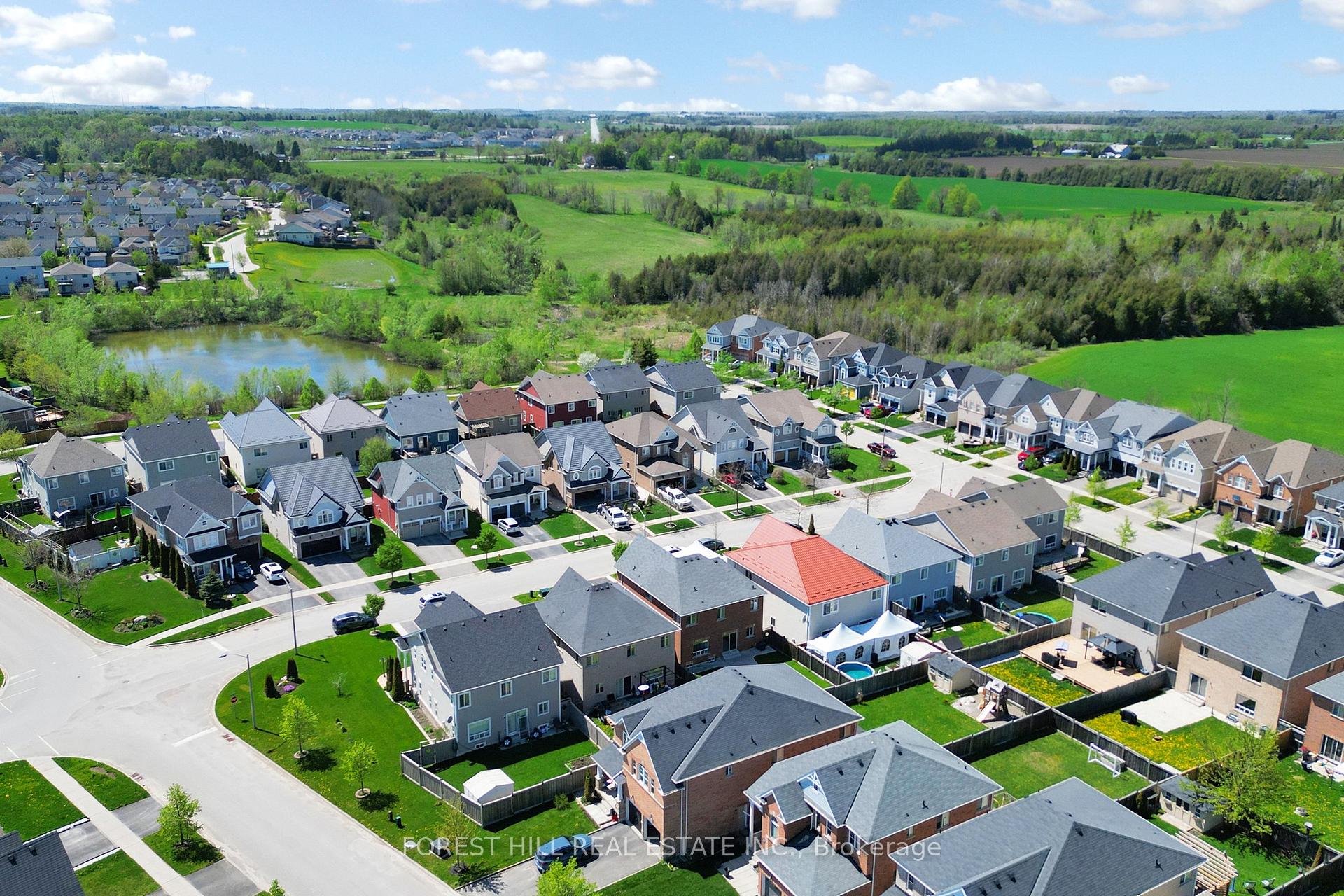 513 Davis Drive, Shelburne