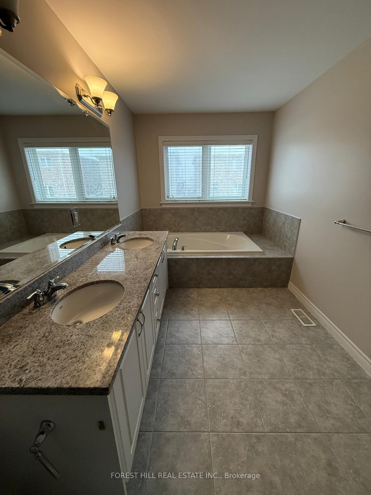 330 RYMAL ROAD WEST Road