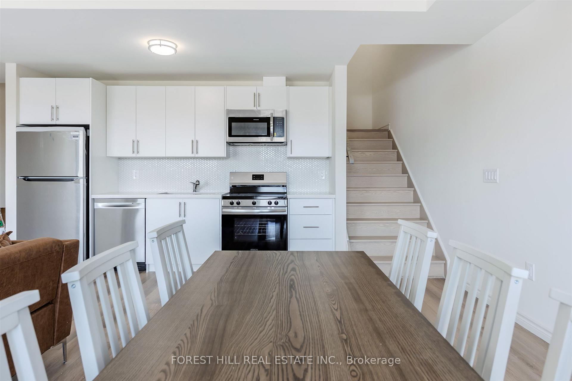 119 Town Line Road E F109