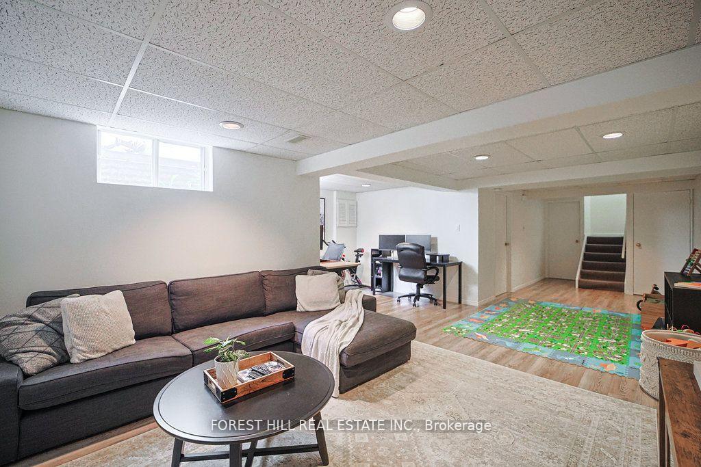 523 Beechwood Drive 15