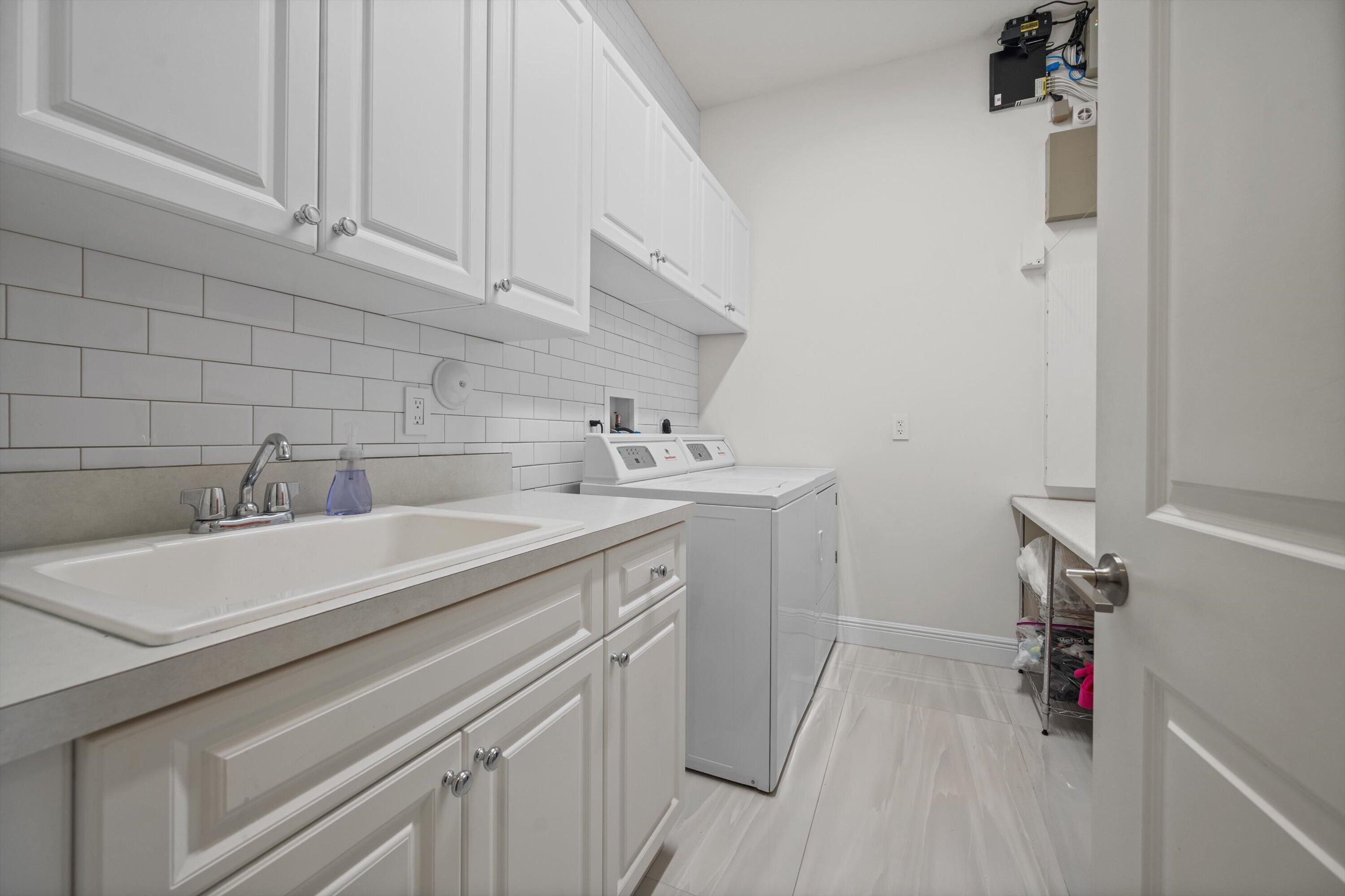 7336 Sisken Terrace