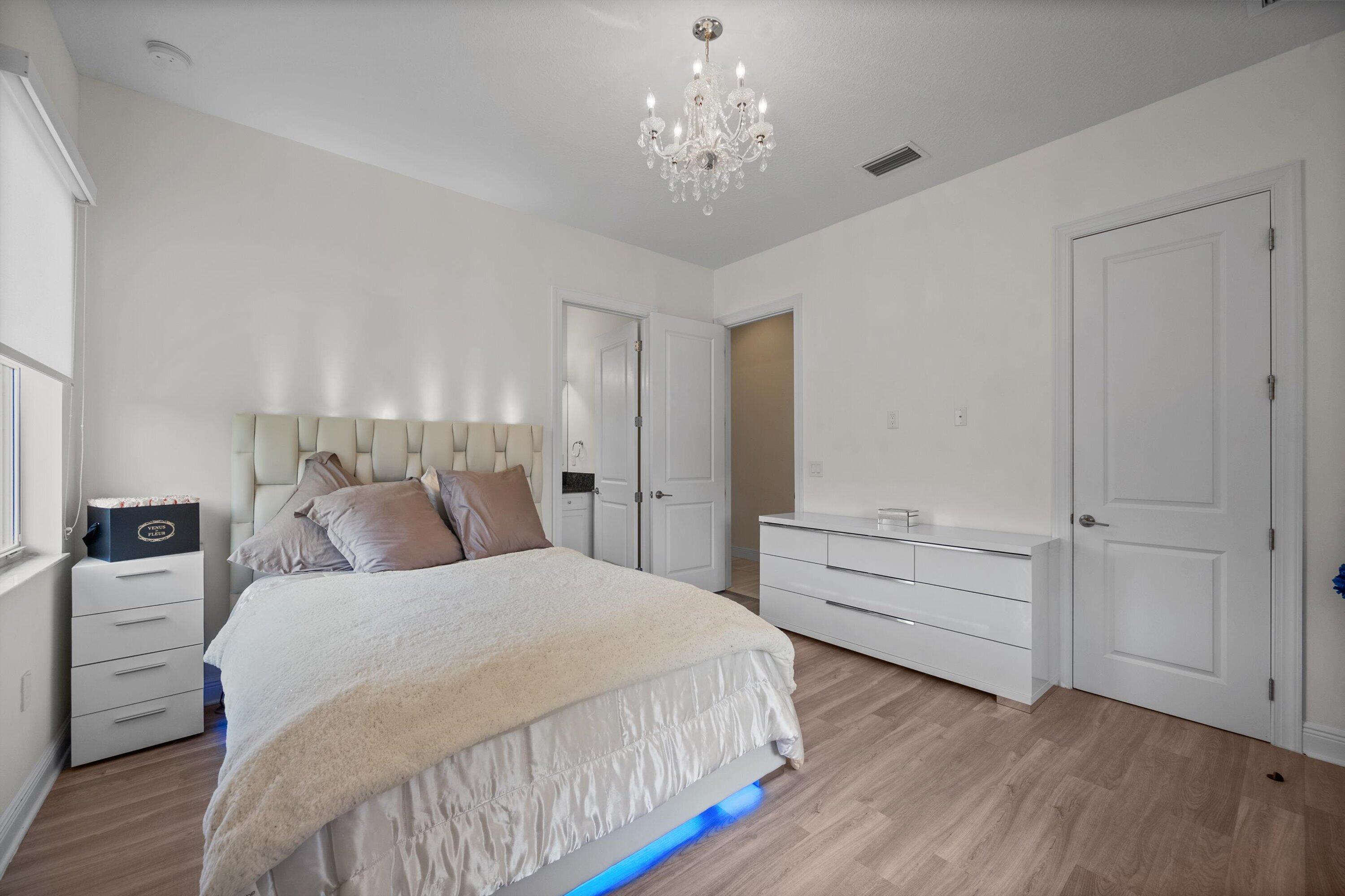 7336 Sisken Terrace