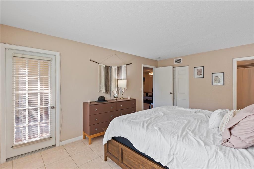 120 Sparrow Dr Unit: 202