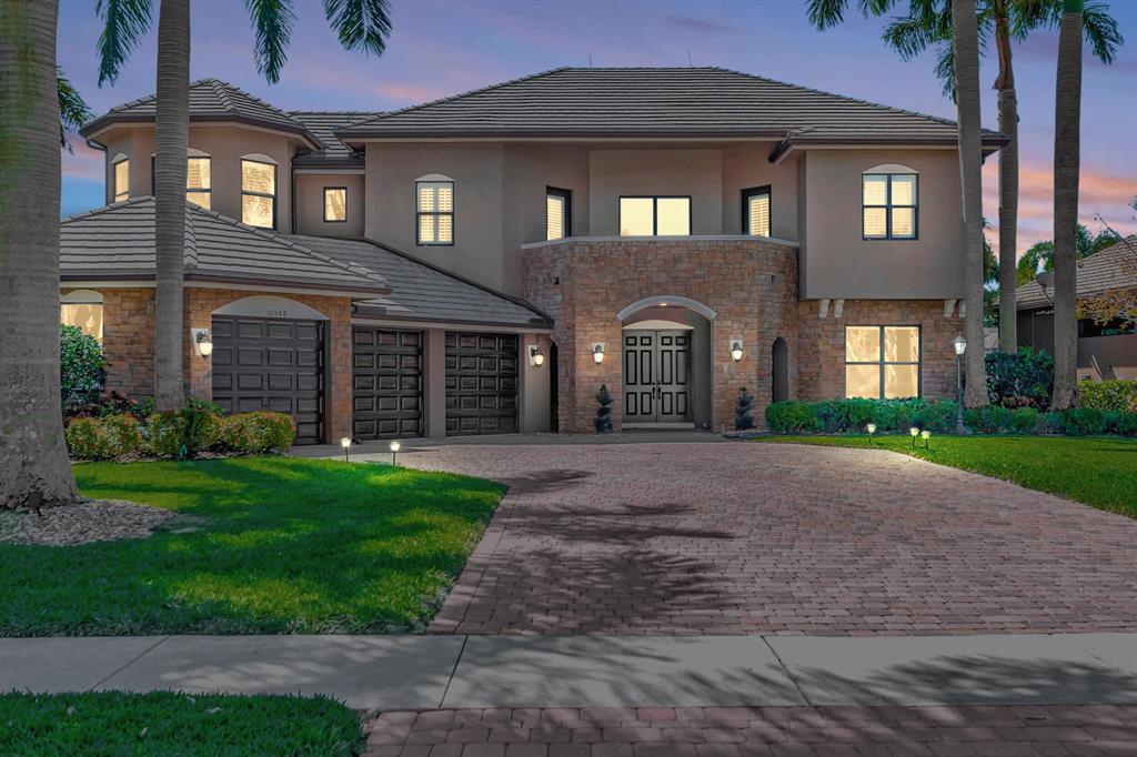 10568 Arcole Court