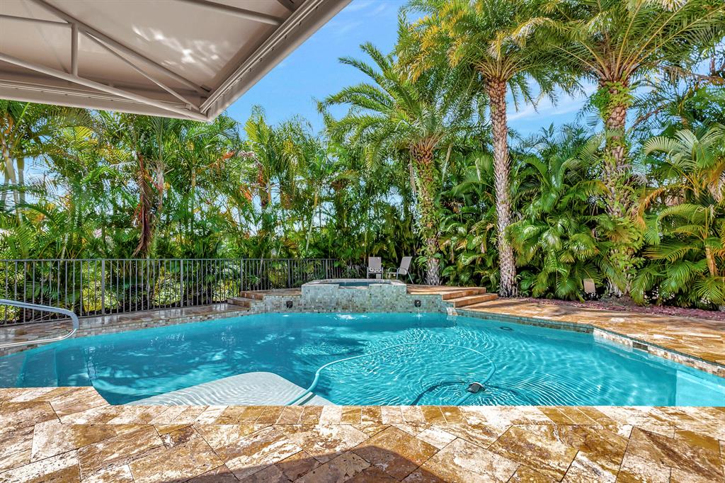 10568 Arcole Court