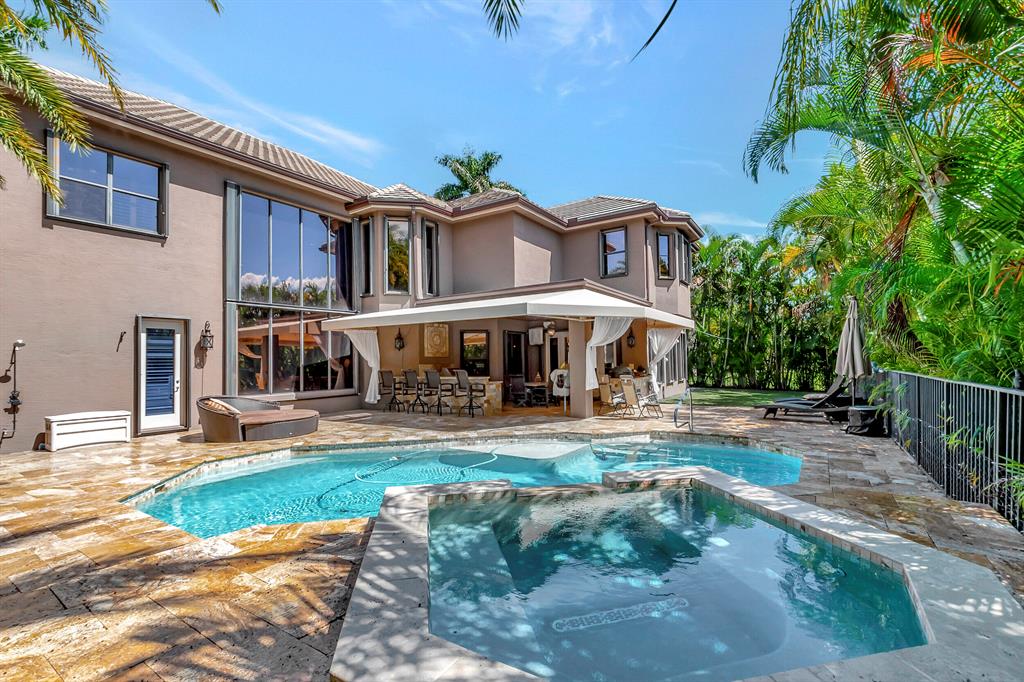 10568 Arcole Court