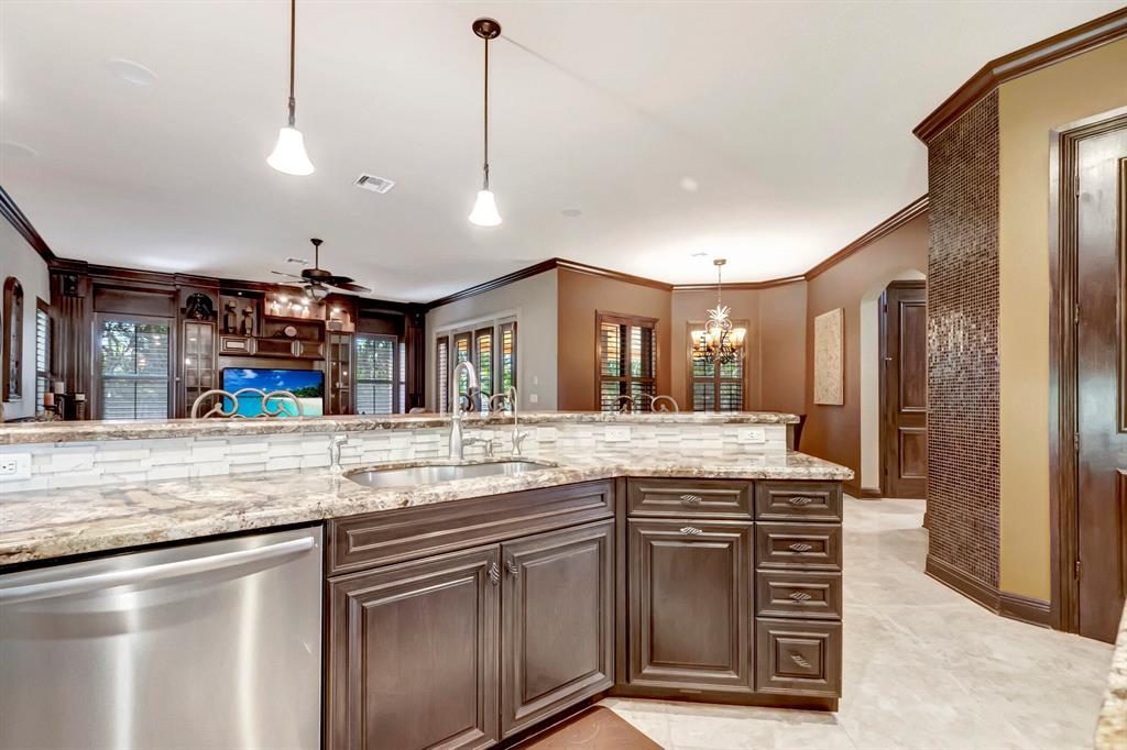 10568 Arcole Court