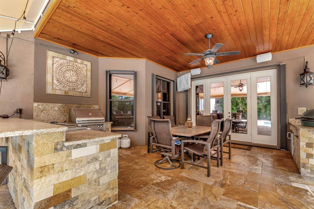 10568 Arcole Court