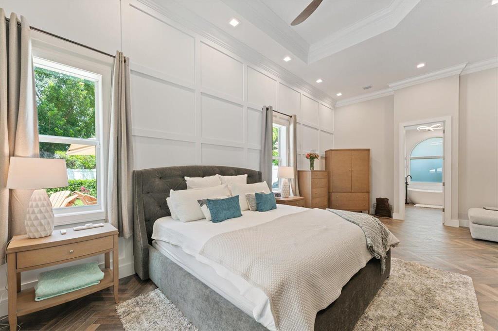 12585 Oak Run Court