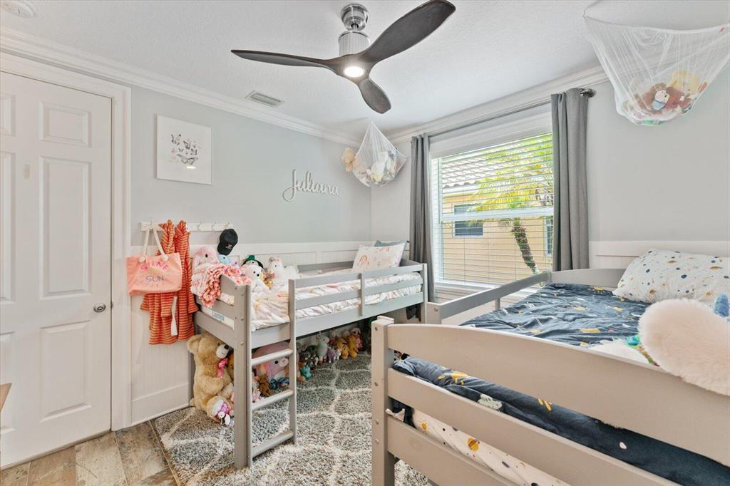12585 Oak Run Court