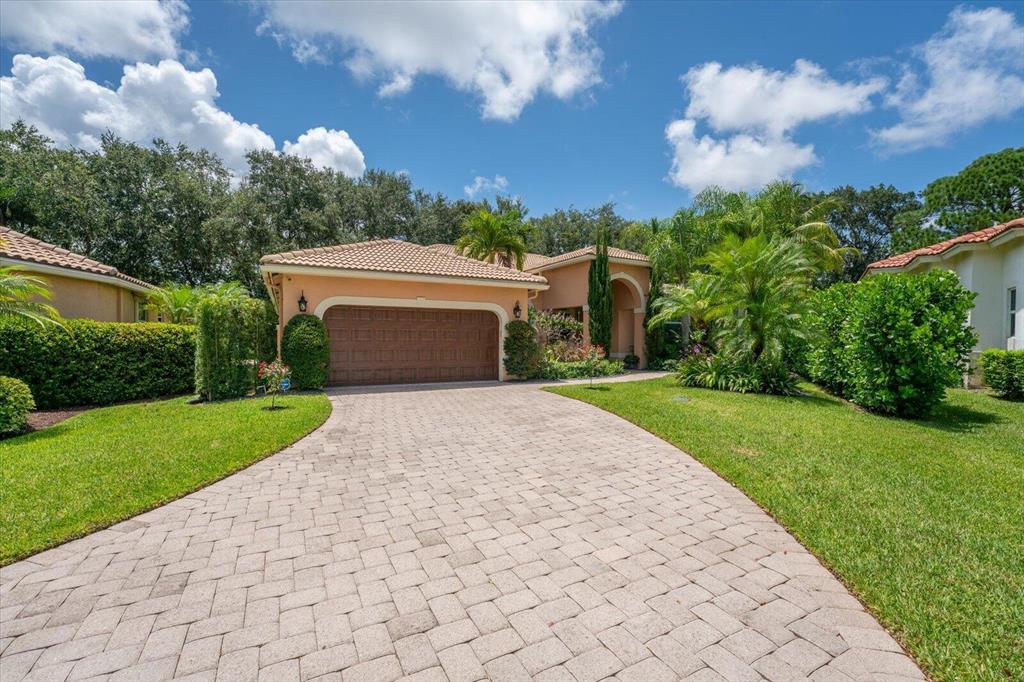 12585 Oak Run Court