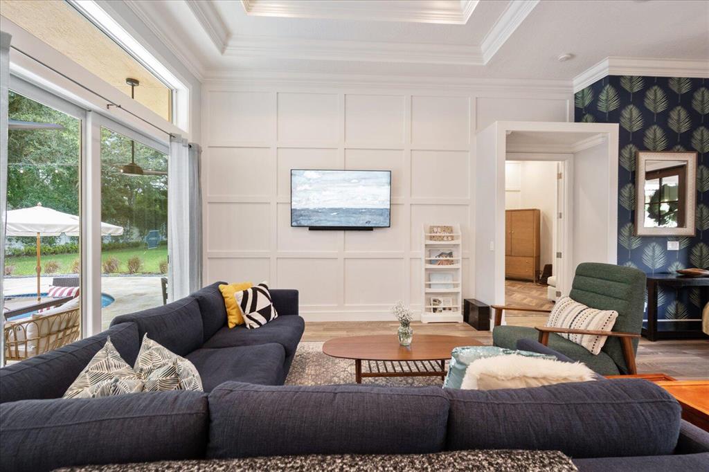 12585 Oak Run Court