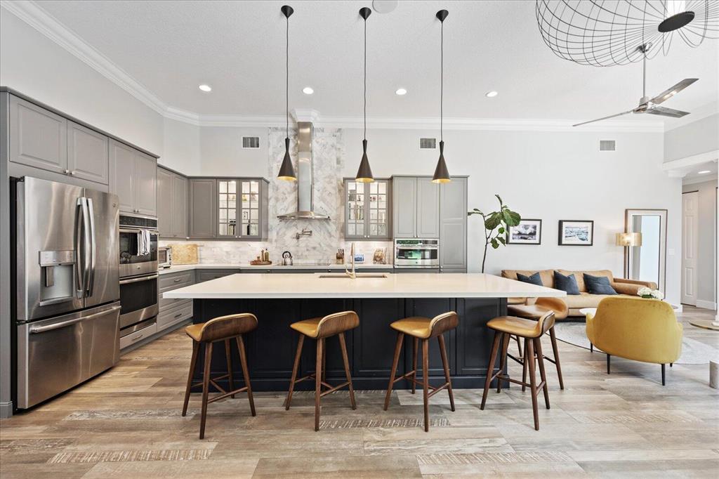 12585 Oak Run Court