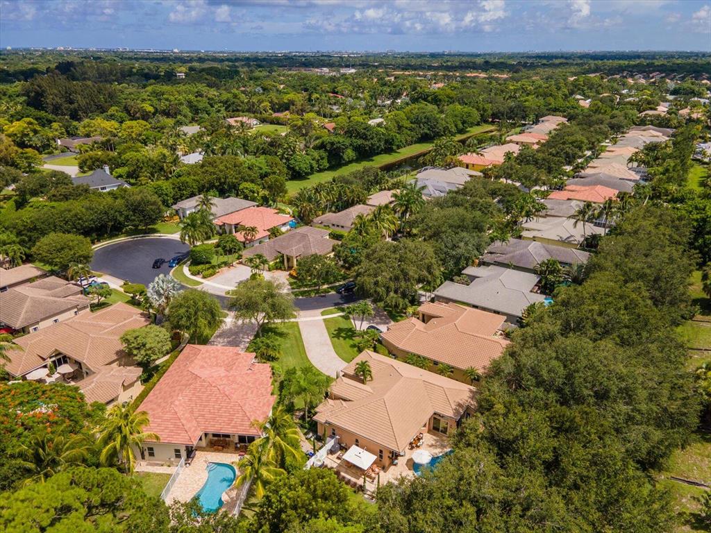 12585 Oak Run Court