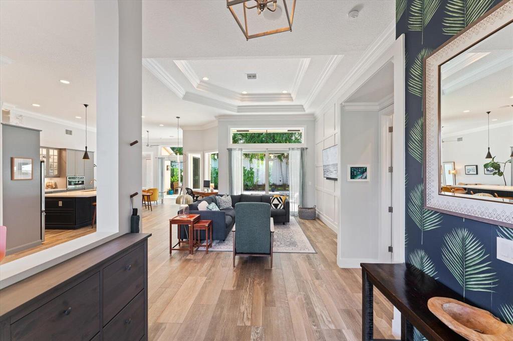 12585 Oak Run Court