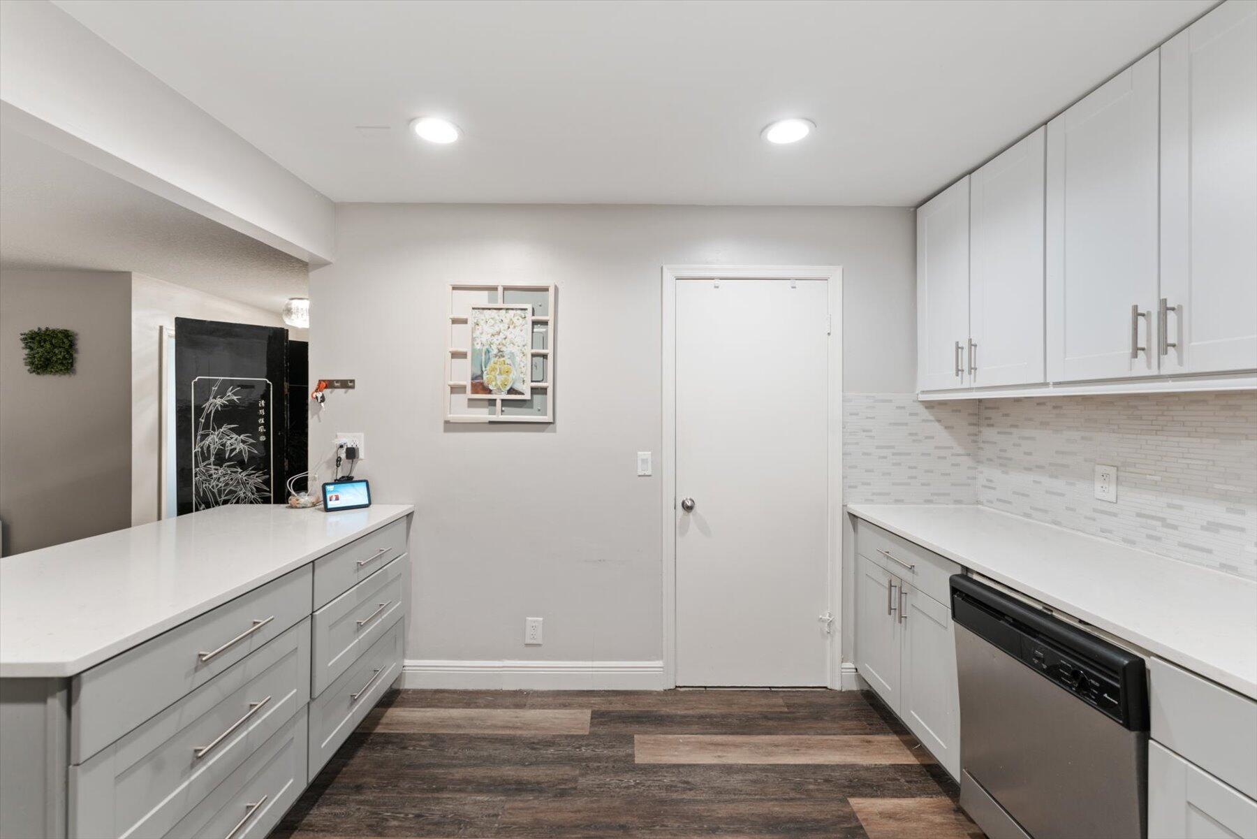 8035 Ambach Way Unit: 24-C