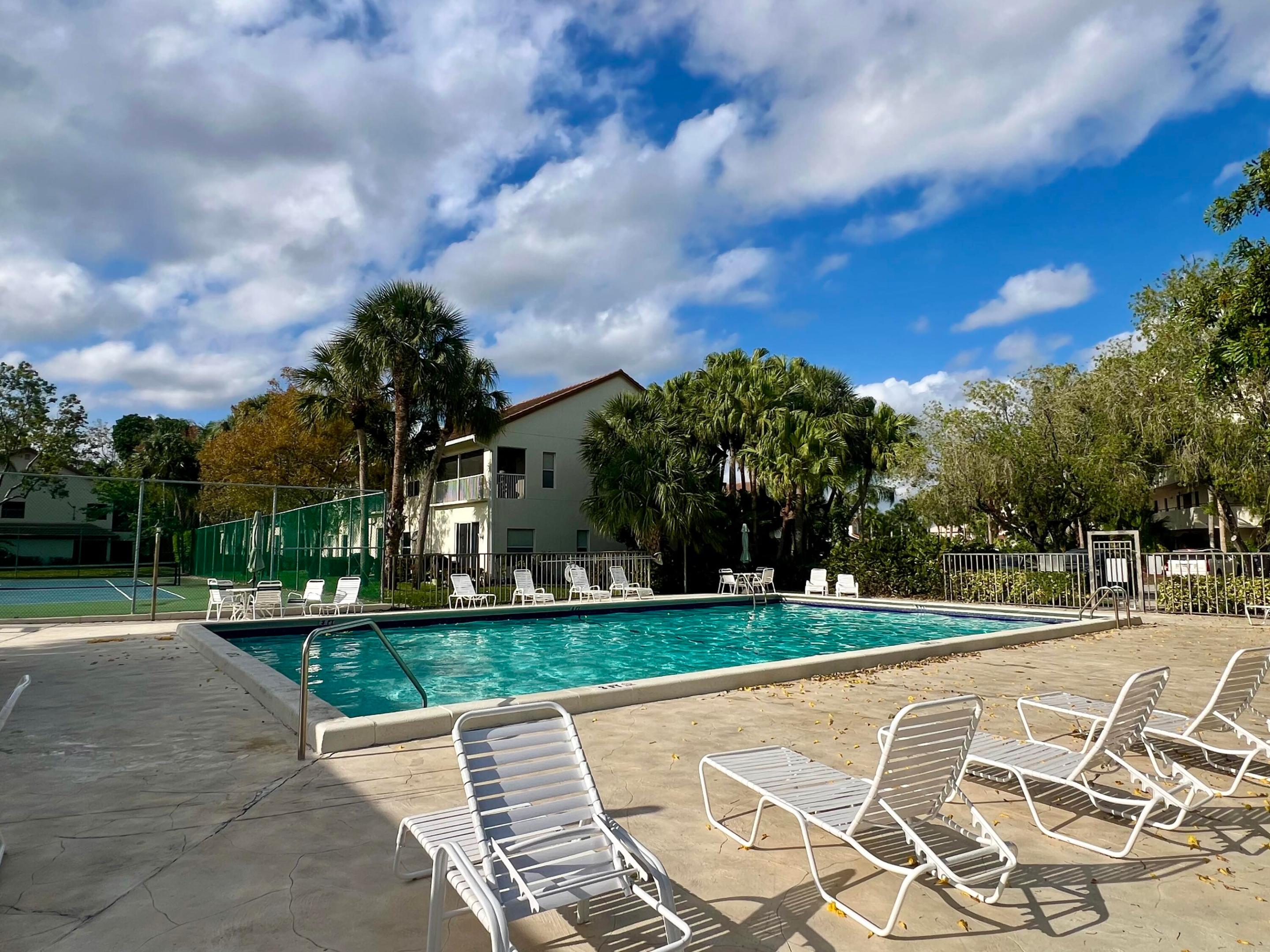 12524 Shoreline Drive 202