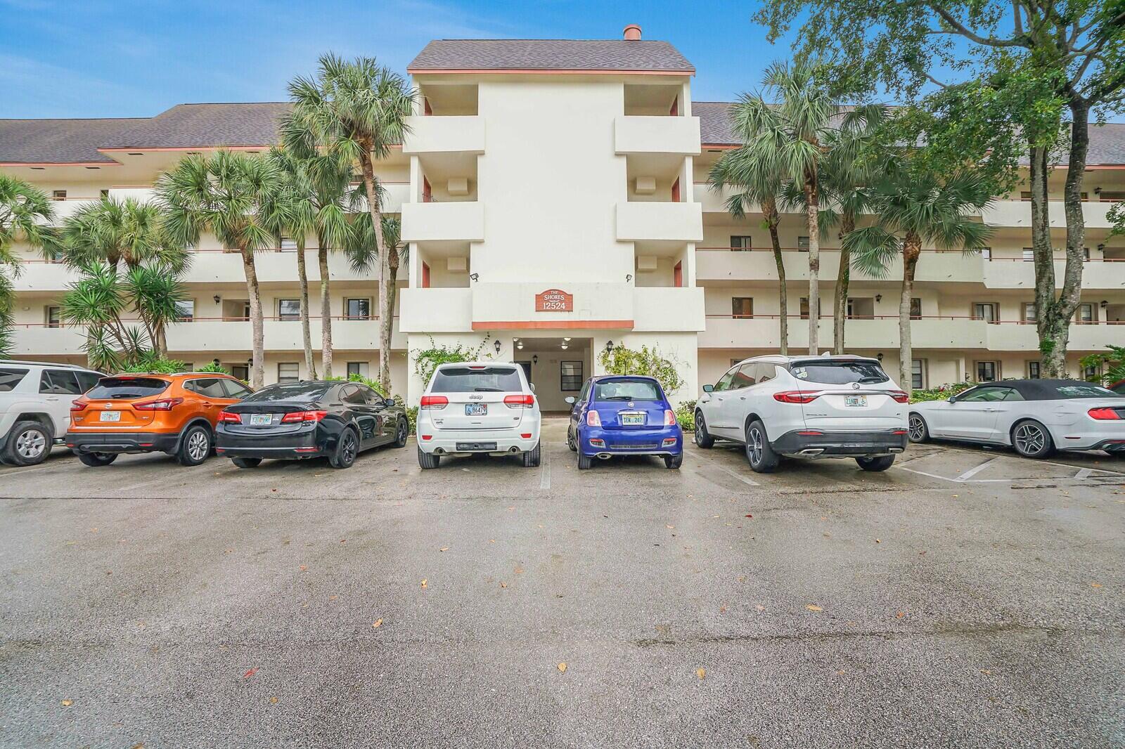 12524 Shoreline Drive 202