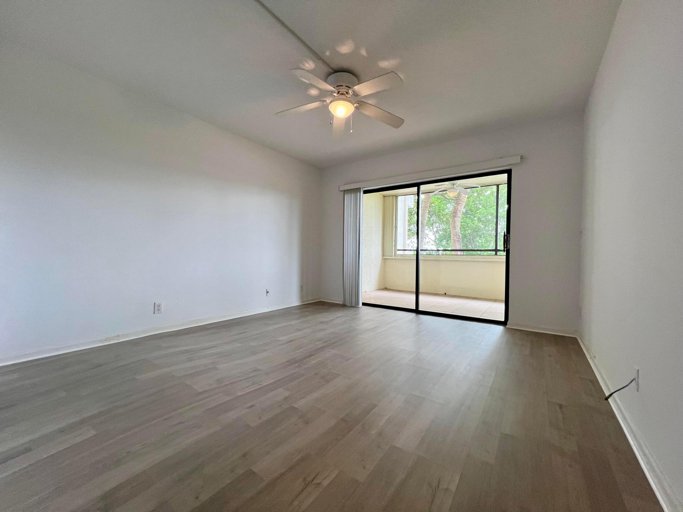 12524 Shoreline Drive 202