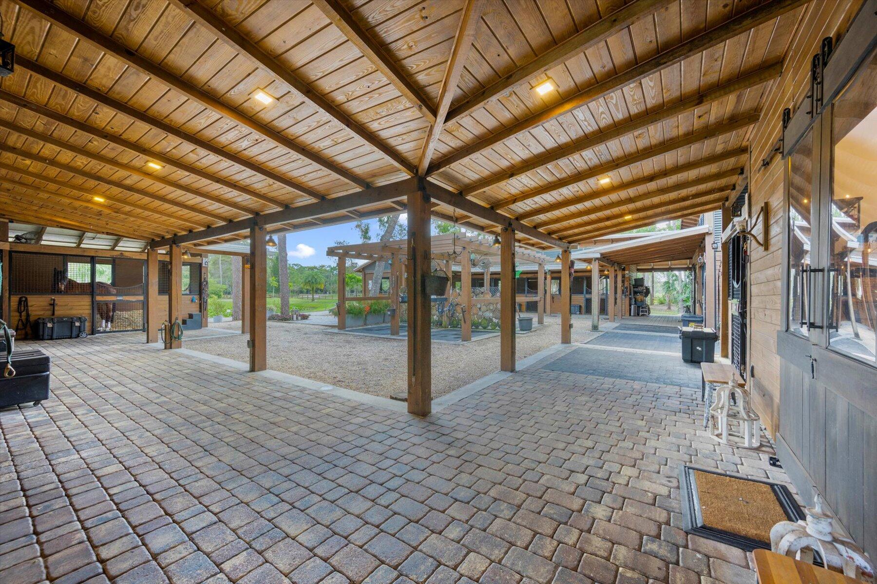 11459 Hawk Hollow