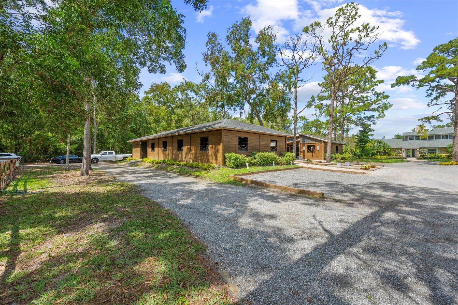 11459 Hawk Hollow