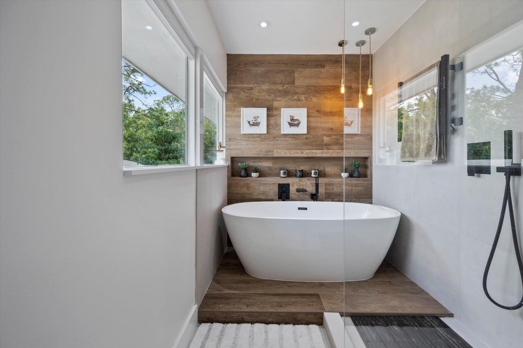 11459 Hawk Hollow