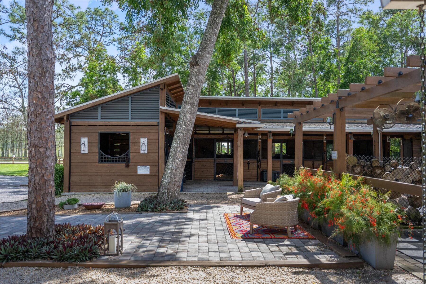 11459 Hawk Hollow