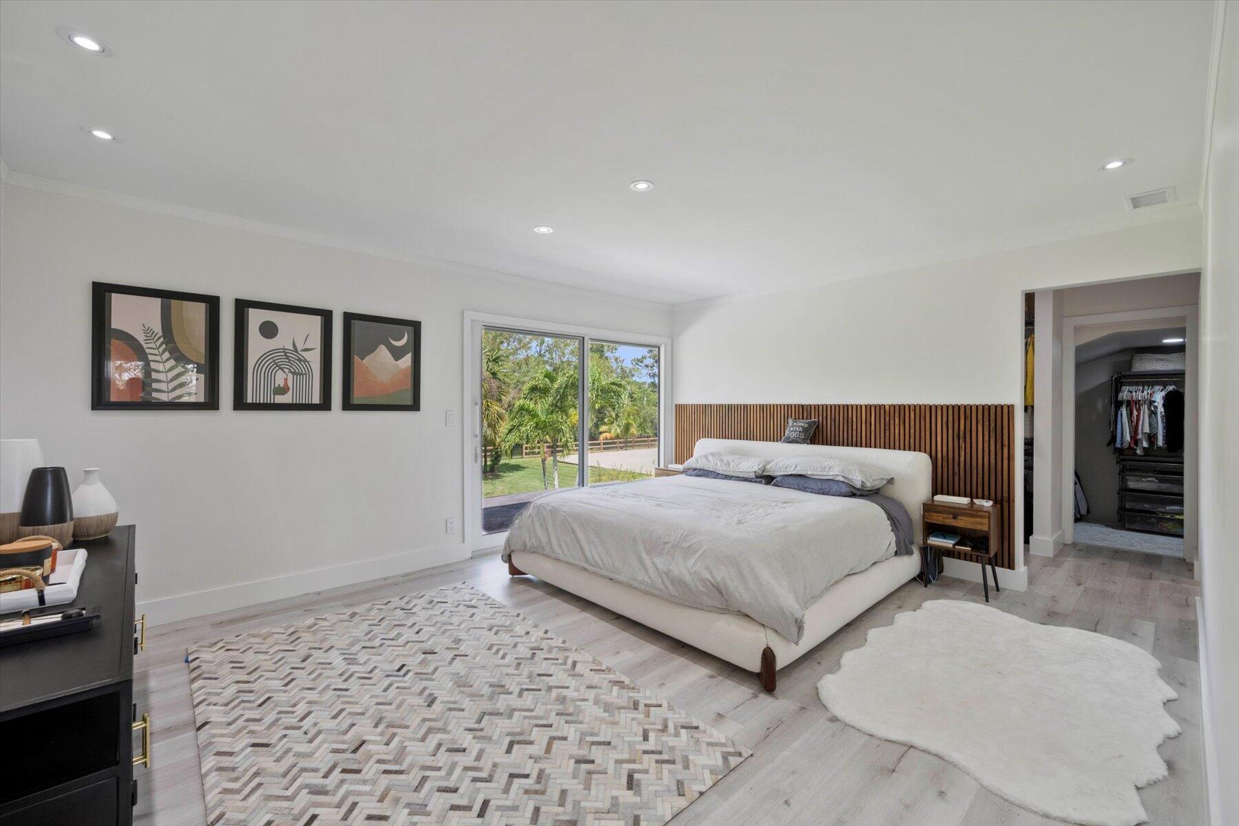 11459 Hawk Hollow