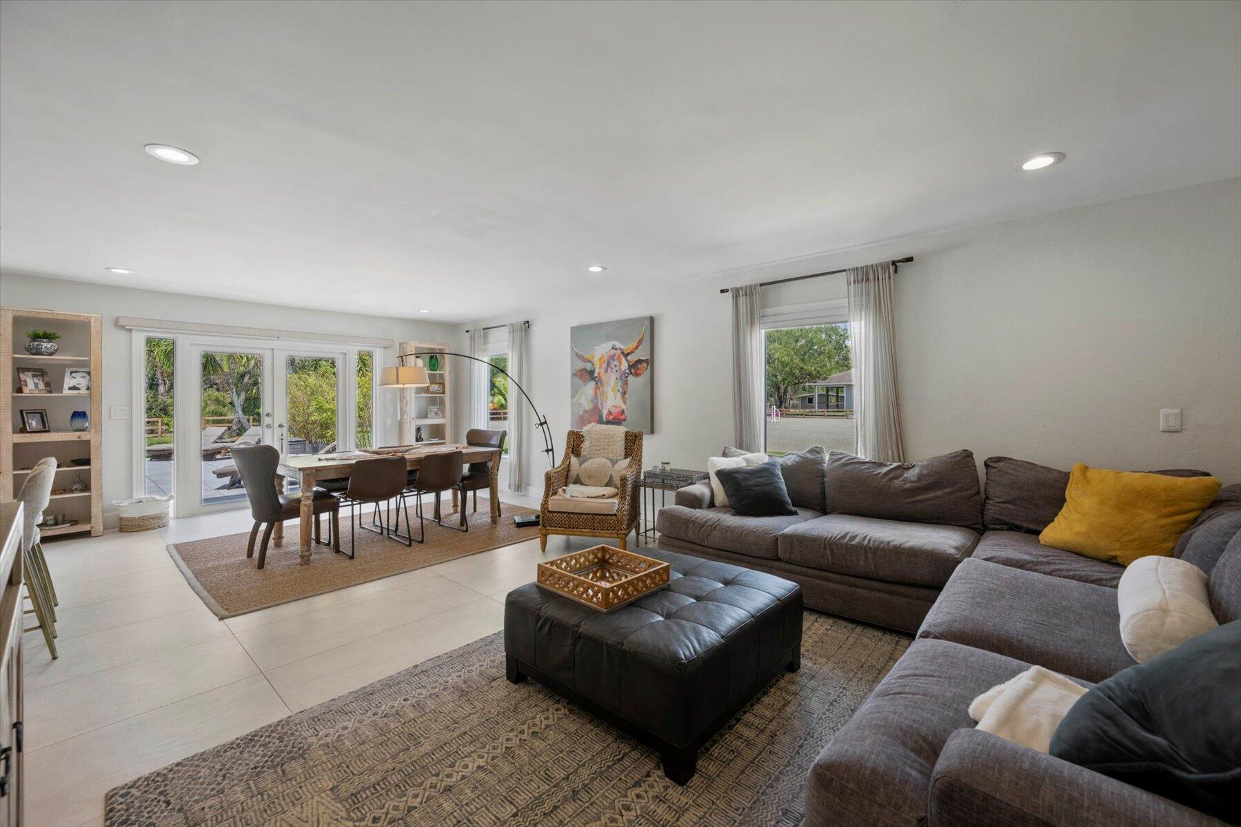11459 Hawk Hollow