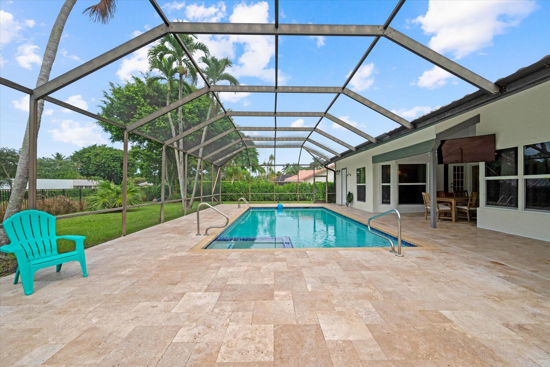 2700 NW 41st Street