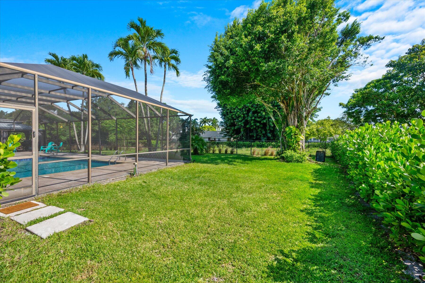 2700 NW 41st Street