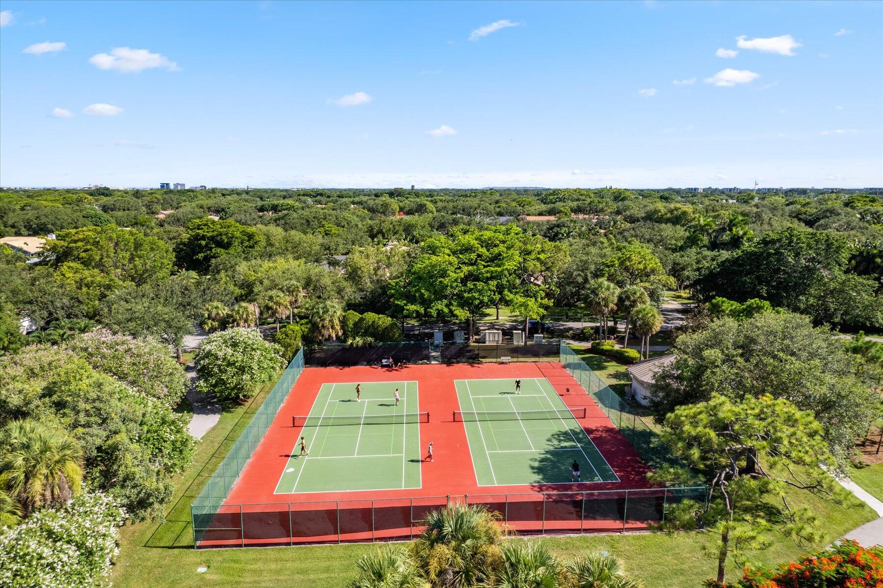 2700 NW 41st Street