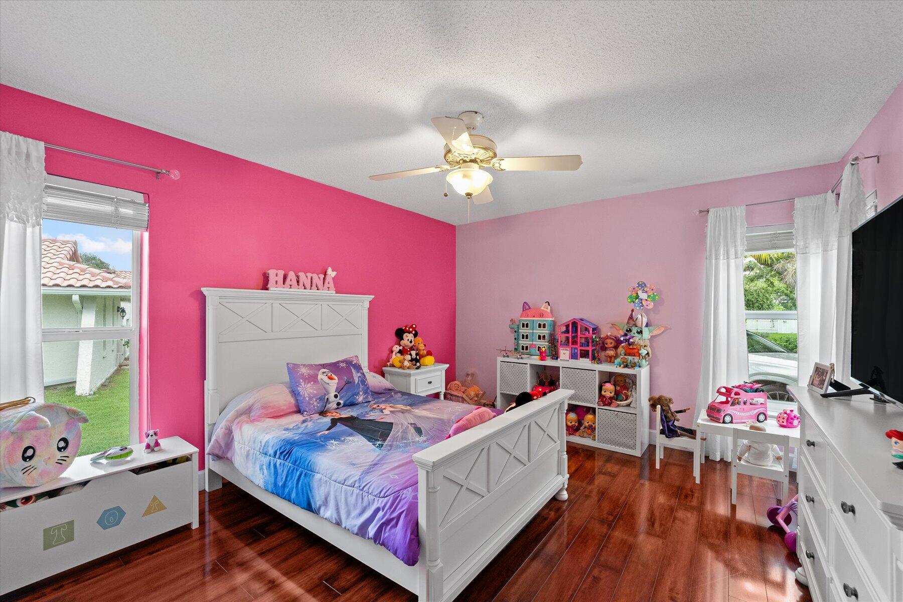 2700 NW 41st Street