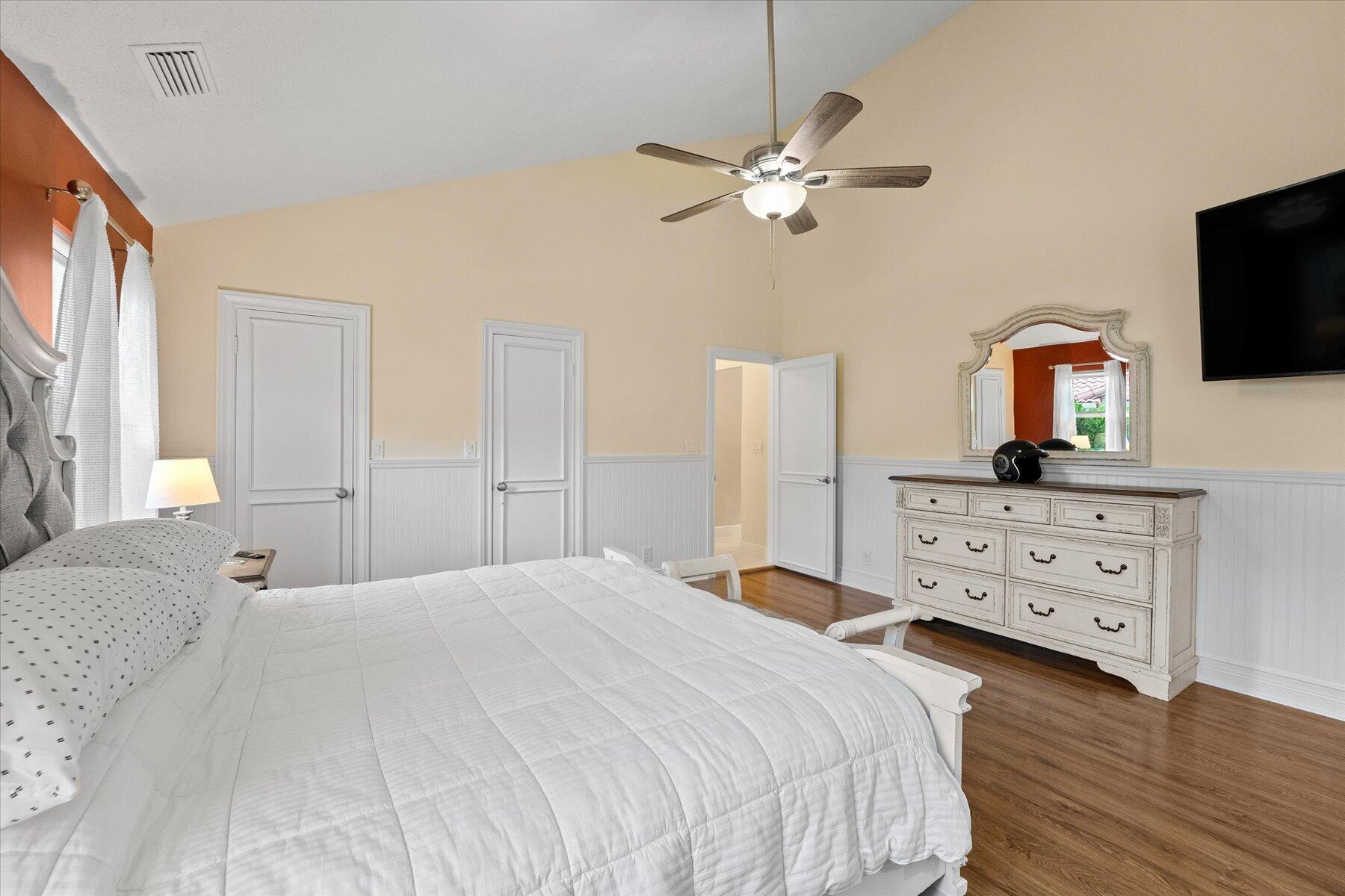 2700 NW 41st Street